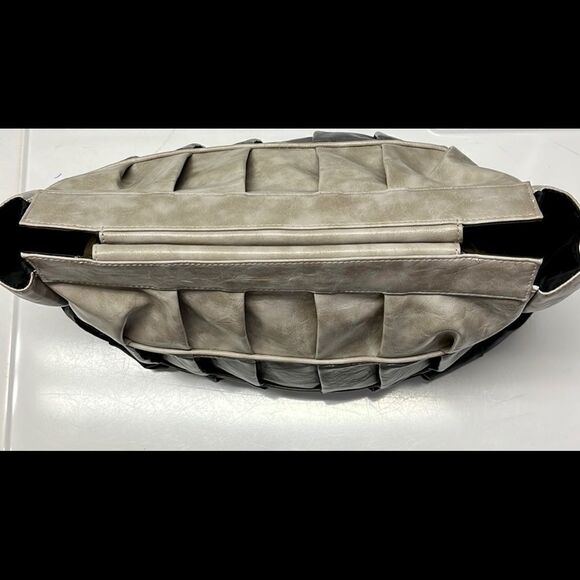 Miche Gray “Heidi” Large Clutch Purse - Picture 6 of 10